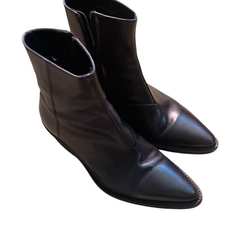 Nomenklatura Black Leather Ankle Boots with Pointed Toe